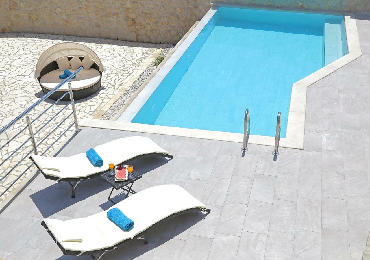 Apartment Moretic Gromaca Εξωτερικό φωτογραφία