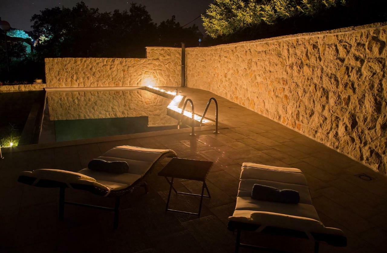 Apartment Moretic Gromaca Εξωτερικό φωτογραφία